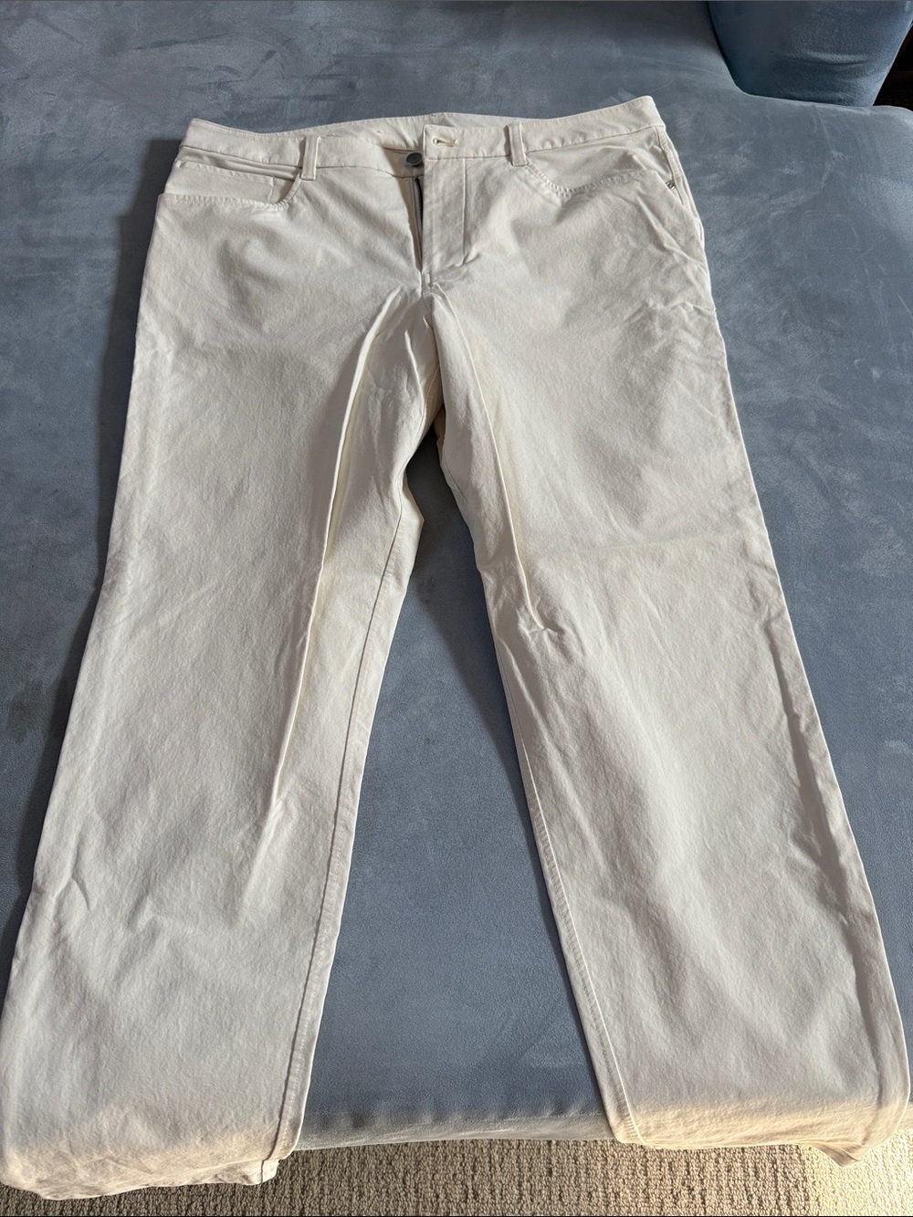 lululemon athletica Men's Cream Chino Pants